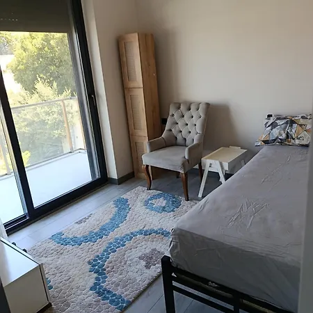 Villa Havuzlu Muestakil 4 1 Salon *