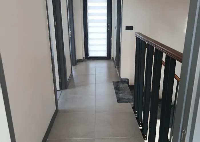 Havuzlu Lueks Villa *