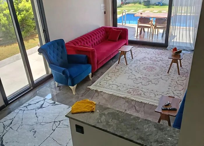 Havuzlu Lueks Çeşme